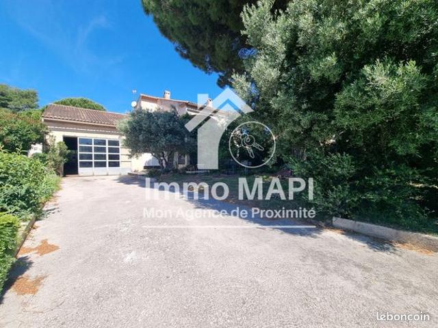 Maison 10 pièces 460 m²