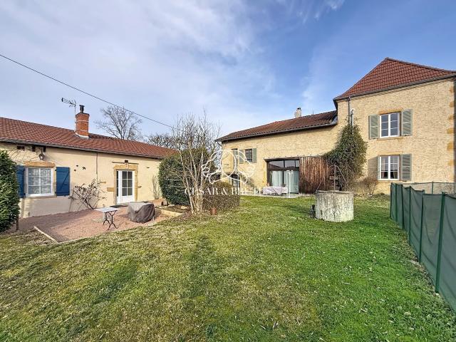 Maison 10 pièces 400 m²