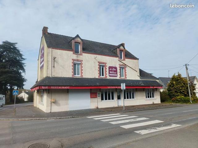 Maison 10 pièces 400 m²
