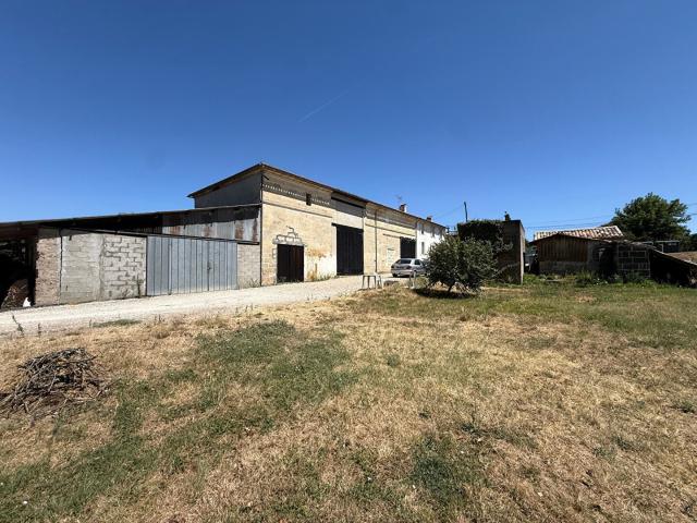 Maison 10 pièces 400 m²