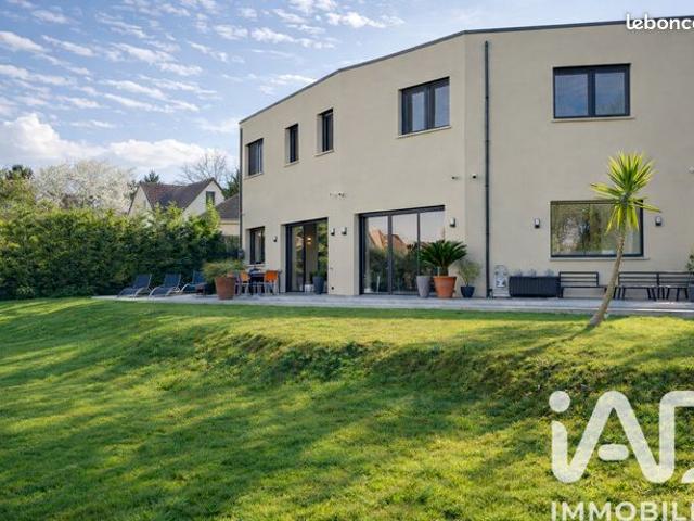 Maison 10 pièces 410 m²