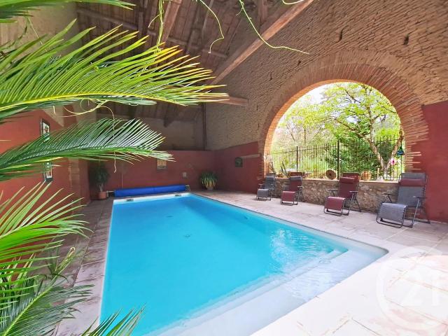Maison 10 pièces 433 m²