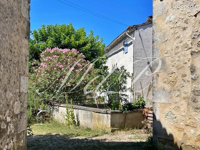 Maison 10 pièces 430 m²