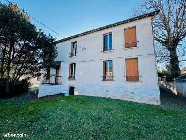 Maison 10 pièces 435 m²