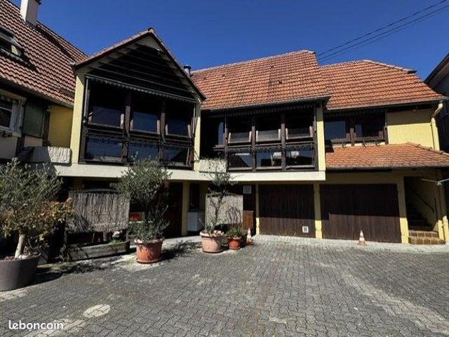 Maison 10 pièces 570 m²