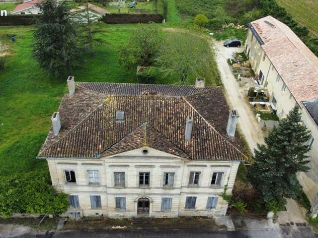 Maison 10 pièces 500 m²