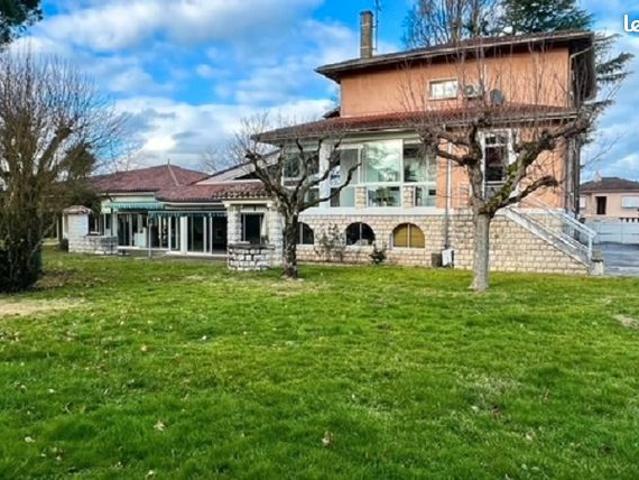 Maison 10 pièces 500 m²