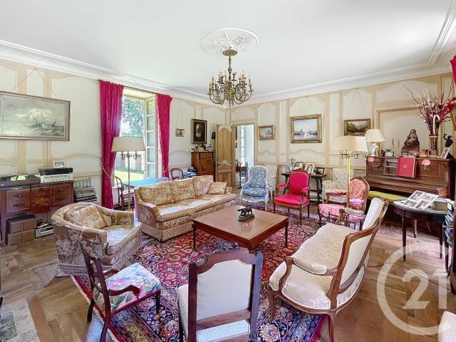 Maison 10 pièces 511 m²