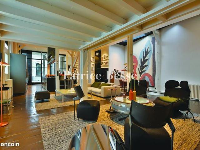 Maison 10 pièces 520 m²