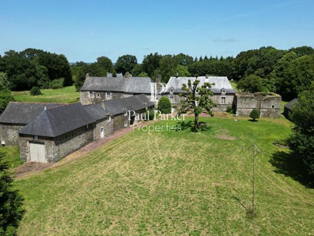 Maison 10 pièces 600 m²