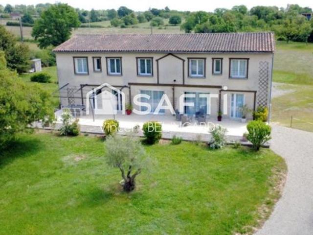 Maison 10 pièces 7 chambres avec appartement indépendant sur 22000m² de terrain