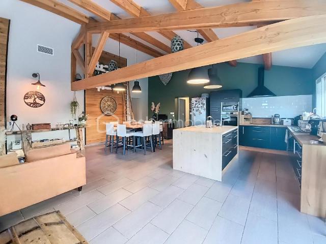 Maison 114 m² avec piscine, garage – Proche Gorges d’Héric / Mont Caroux