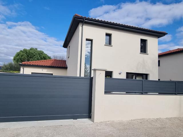 MAISON 115m², 4 chambres, au calme absolu, à 10min de Dardilly TERRAIN 306m²