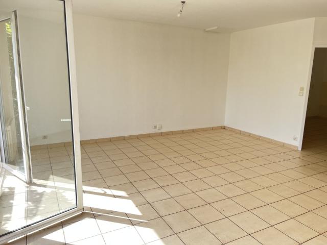 Maison, 110 m² à louer à Charly 69390