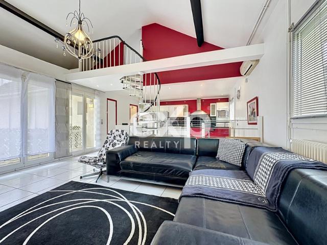 Maison 110m2 divisée en deux parties, Saint Denis Mutualité