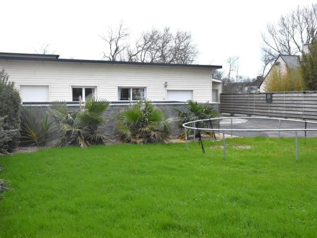 MAISON 110m² 4 CHAMBRES PISCINE TERRAIN CLOS CALME
