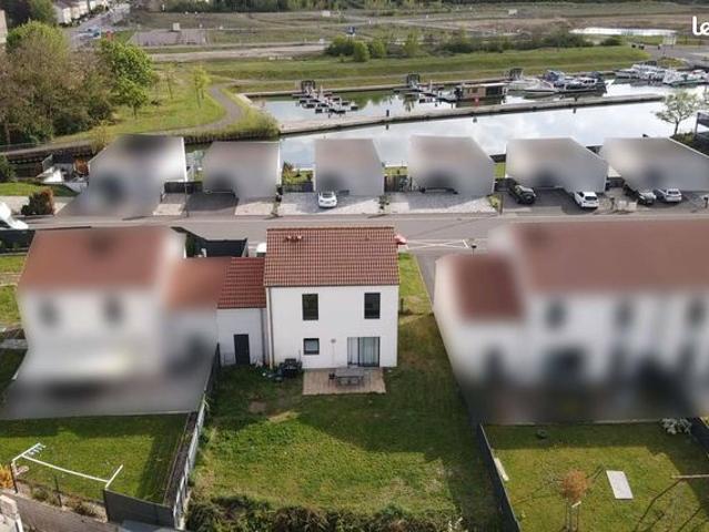 Maison 111 m² Talange