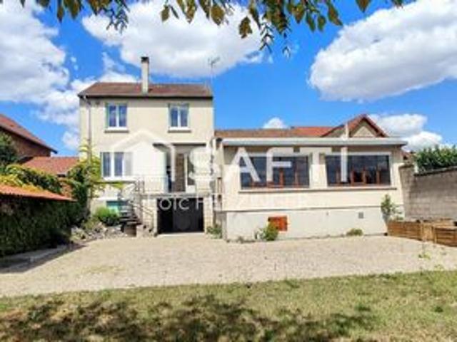 Maison 112m2 + local commercial sur une parcelle de 575m2