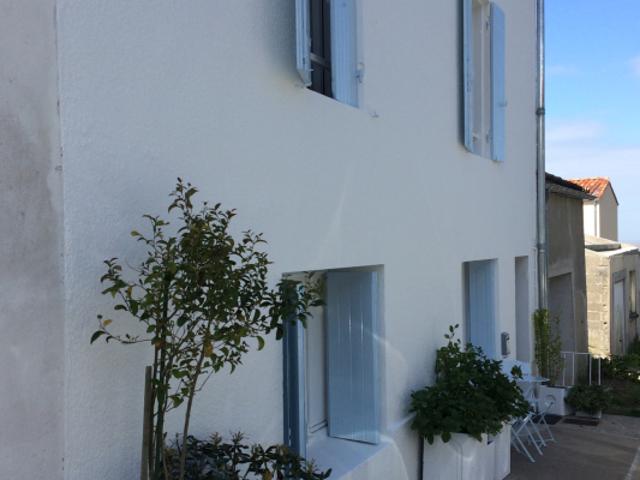 Maison 113 m2 avec 3 chambres dans le centre de Mortagne sur