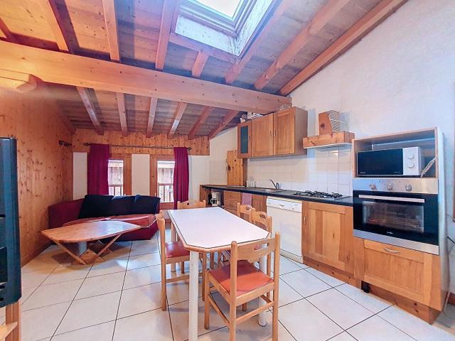 Maison 11 pièces Hameau de la Combe / Proche station village. 165m² Les Belleville