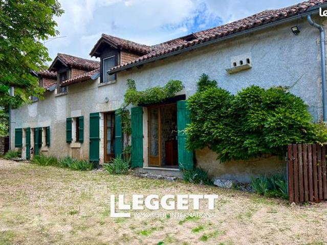 Maison 11 pièces 162 m²
