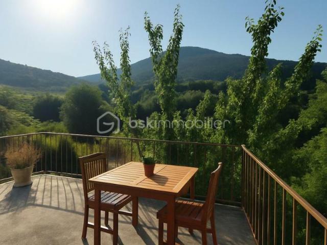 Maison 11 pièces 167 m²