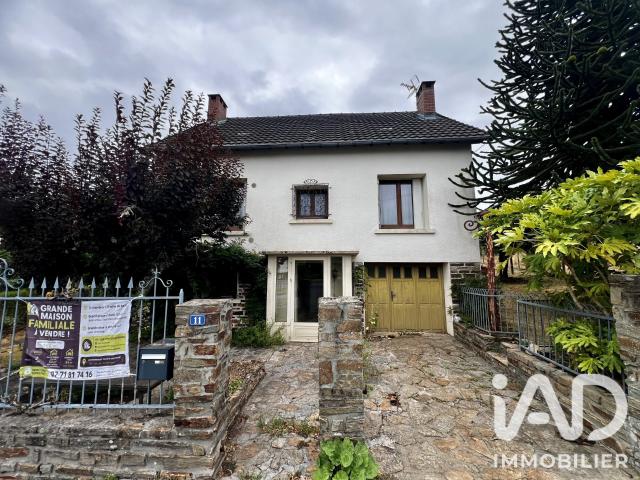 Maison 11 pièces 165 m²