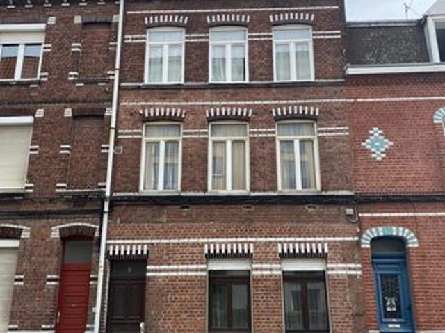 Maison 11 pièces 170 m²