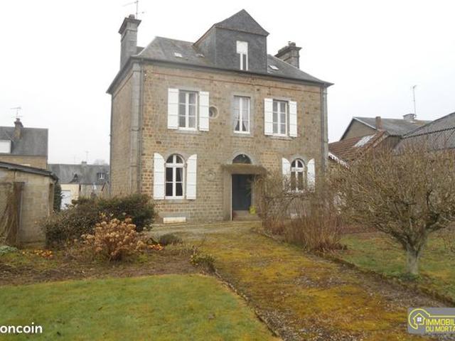 Maison 11 pièces 171 m²