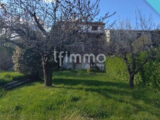 Maison 11 pièces 175 m²