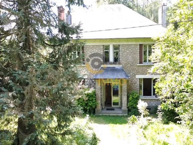 Maison 11 pièces 175 m²