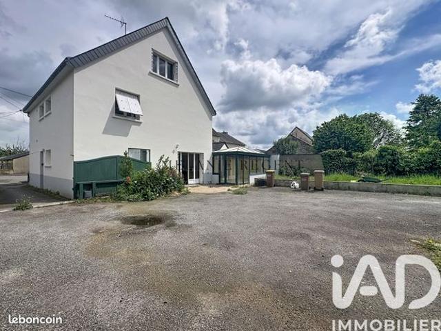 Maison 11 pièces 180 m²