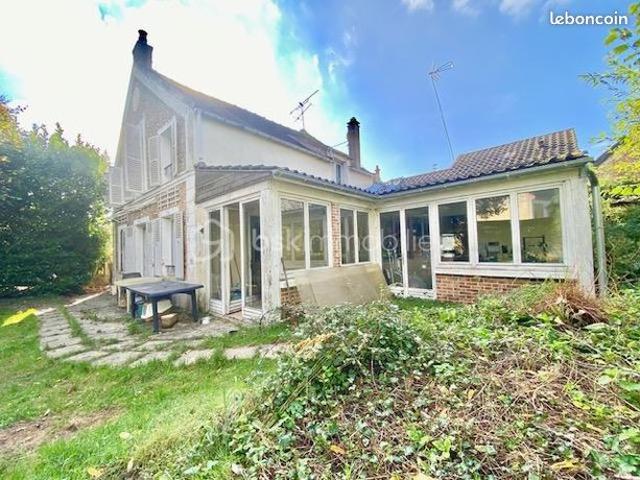 Maison 11 pièces 184 m²