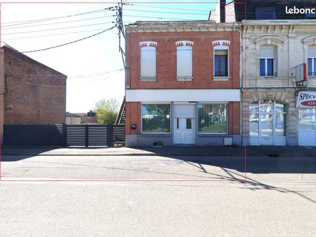 Maison 11 pièces 185 m²