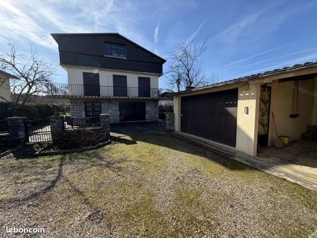 Maison 11 pièces 193 m²