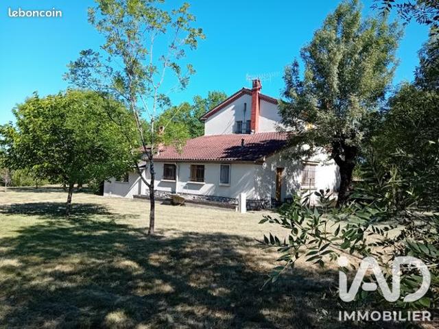 Maison 11 pièces 190 m²