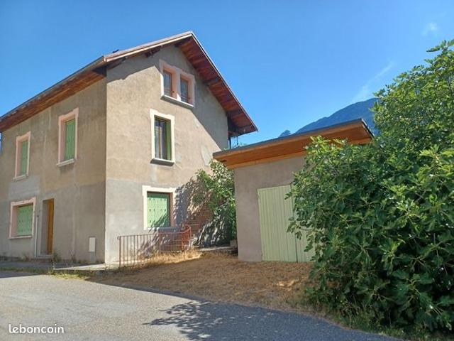 Maison 11 pièces 128 m²