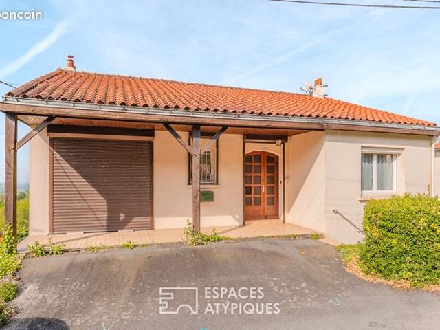 Maison 11 pièces 240 m²