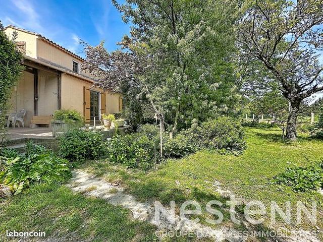 Maison 11 pièces 249 m²