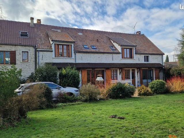 Maison 11 pièces 250 m²
