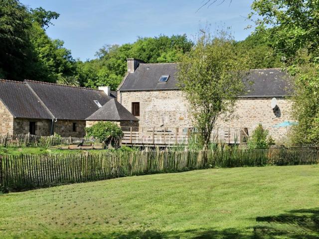 Maison 11 pièces 250 m²