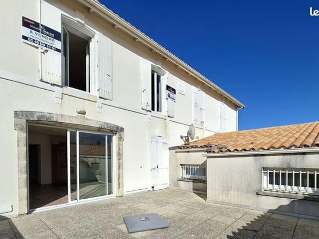Maison 11 pièces 250 m²