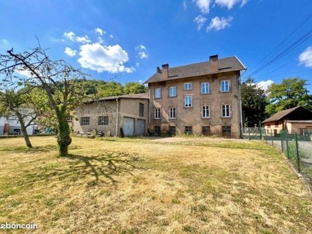 Maison 11 pièces 250 m²