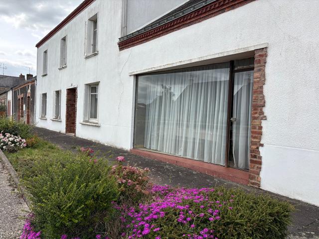 Maison 11 pièces 250 m²