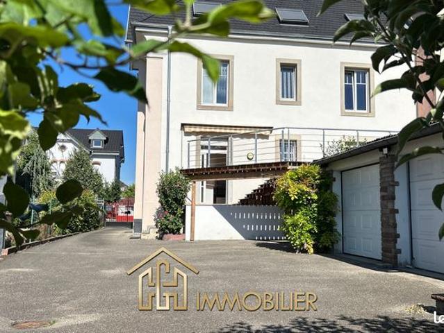 Maison 11 pièces 250 m²