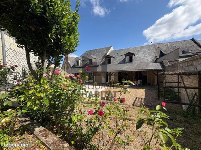 Maison 11 pièces 257 m²