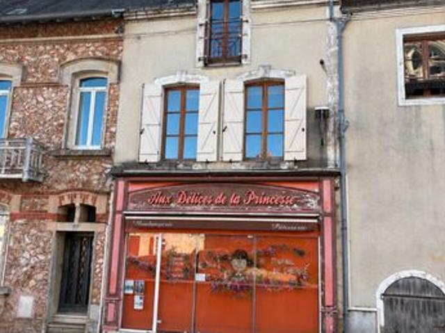 Maison 11 pièces 257 m²