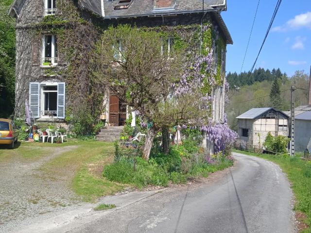 Maison 11 pièces 260 m²