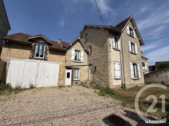Maison 11 pièces 260 m²