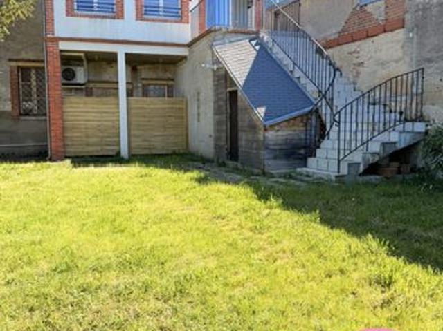 Maison 11 pièces 264 m²